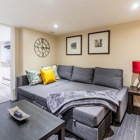 Newly Renovated - Cozy 1Br Apt With Netflix - Prime Location Toronto Eksteriør bilde